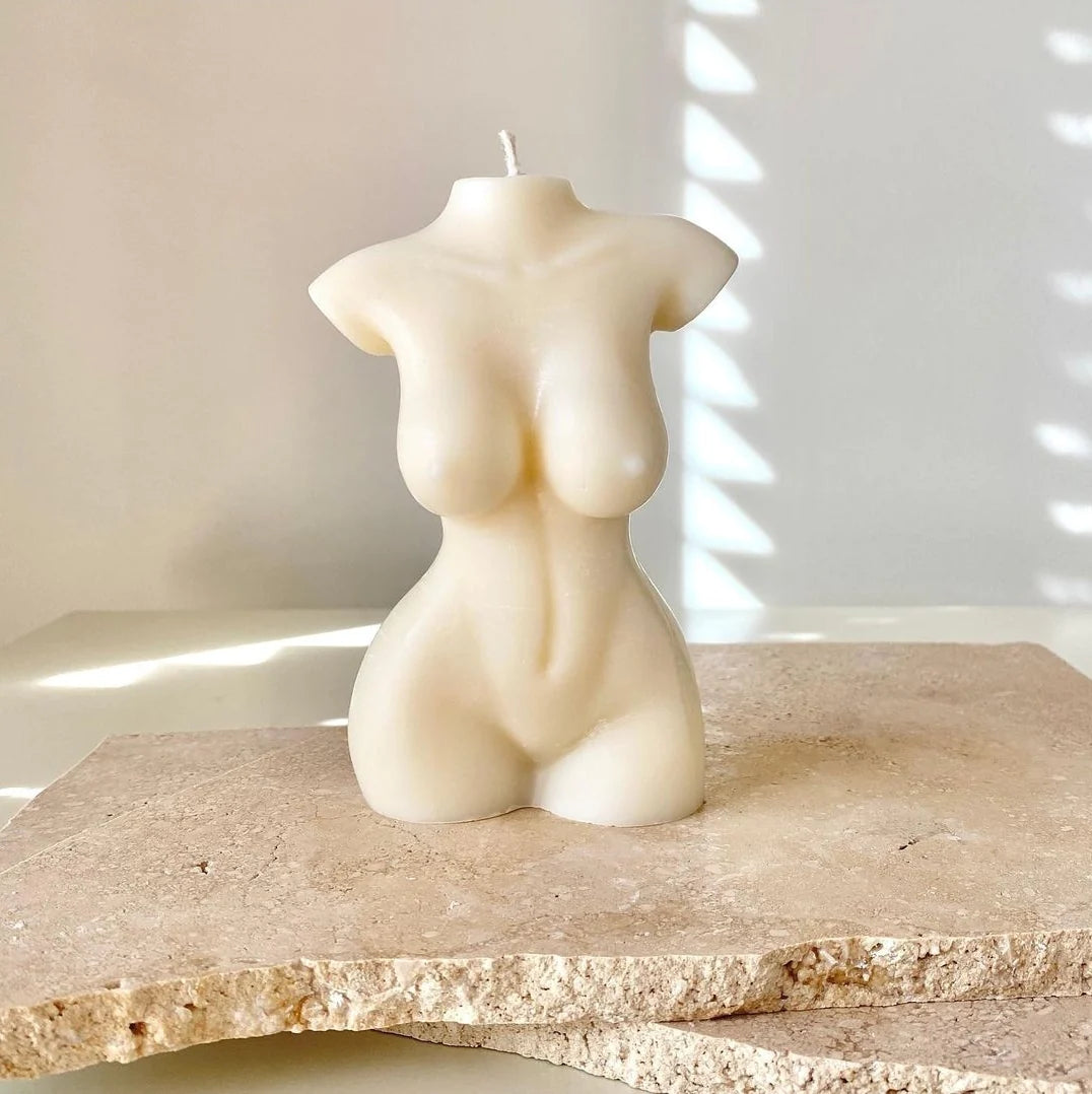 Curvy Candle